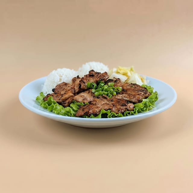 16. Com Ga Nuong Barbeque.